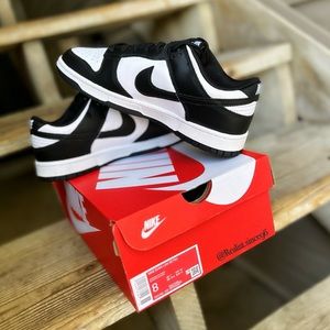 Panda dunks low